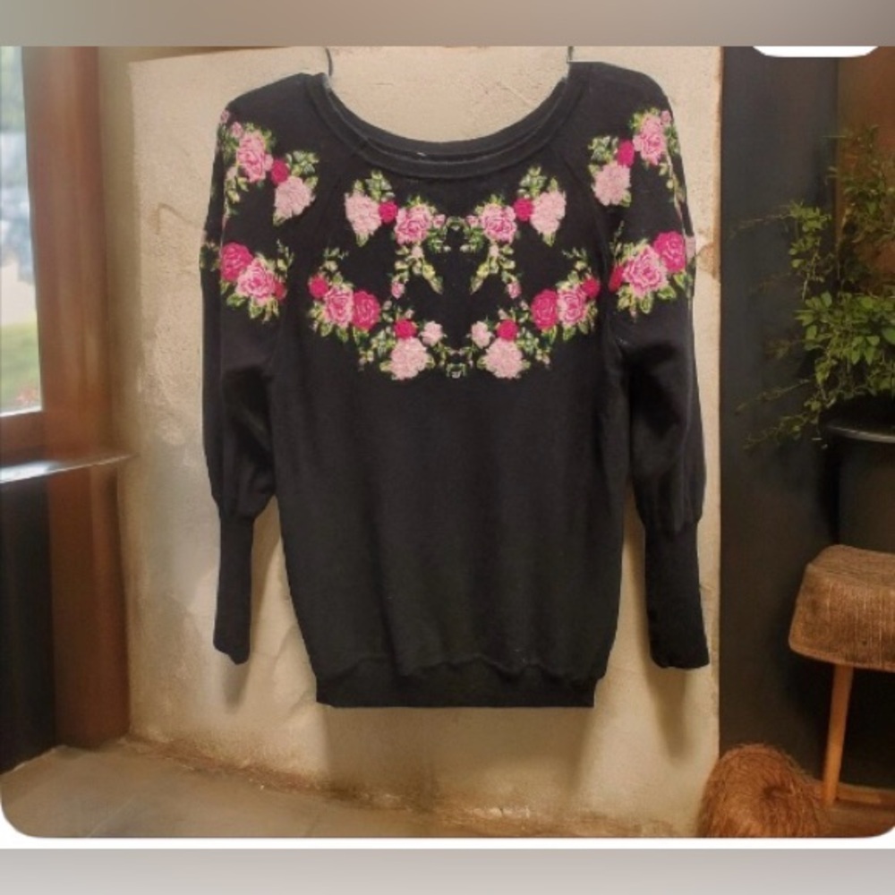 VTG WoolBlend Black Long Sleeve Knit Sweater W/Multi-Floral Embroidery-EUC Sz S - Picture 5 of 16